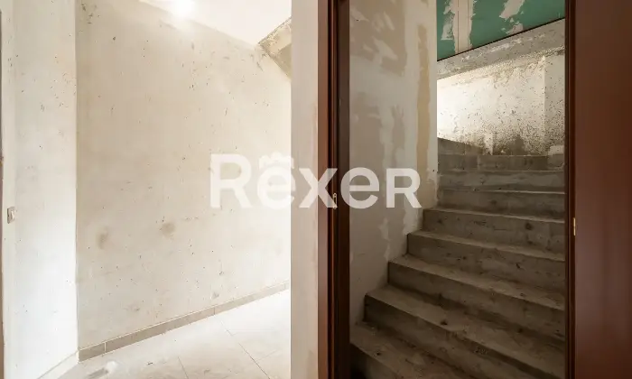 Rexer-Trezzano-sul-Naviglio-Villa-singola-con-ampio-giardino-Altro