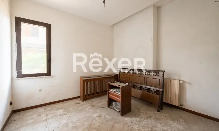 Rexer-Trezzano-sul-Naviglio-Villa-singola-con-ampio-giardino-Altro