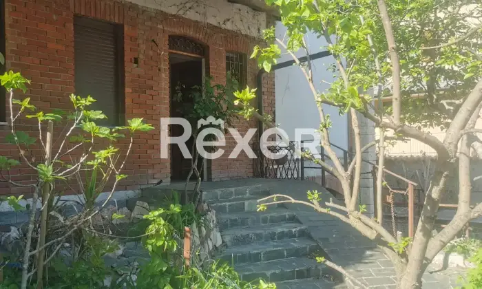 Rexer-Trezzano-sul-Naviglio-Villa-singola-con-ampio-giardino-Altro