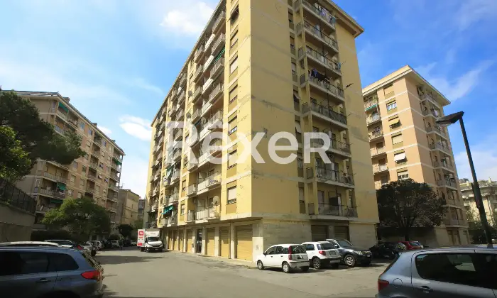 Rexer-Genova-Appartamento-luminoso-con-box-e-doppie-cantine-Altro