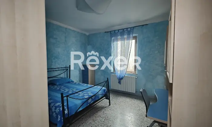 Rexer-Terre-Roveresche-Casa-indipendente-con-giardino-privato-e-mansarda-abitabile-Camera-da-letto