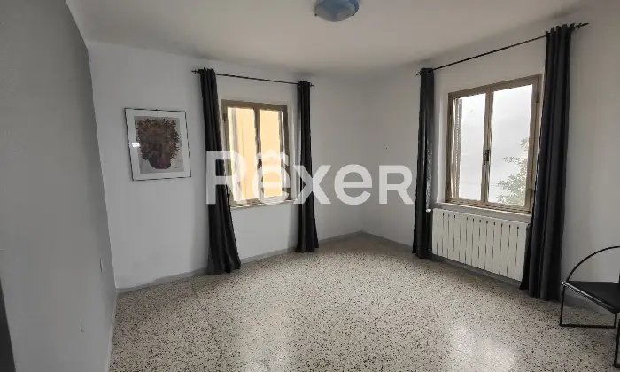 Rexer-Terre-Roveresche-Casa-indipendente-con-giardino-privato-e-mansarda-abitabile-Camera-da-letto