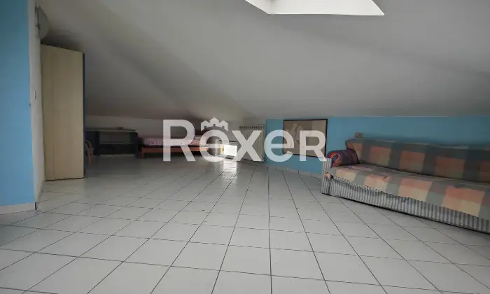 Rexer-Terre-Roveresche-Casa-indipendente-con-giardino-privato-e-mansarda-abitabile-Mansarda