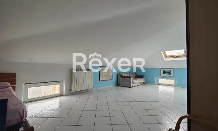 Rexer-Terre-Roveresche-Casa-indipendente-con-giardino-privato-e-mansarda-abitabile-Mansarda