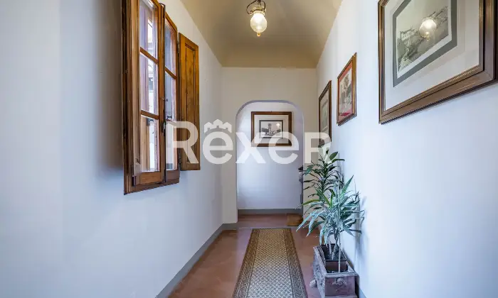 Rexer-Bagno-a-Ripoli-Appartamento-in-villa-depoca-di-lusso-panoramico-sulle-colline-Altro