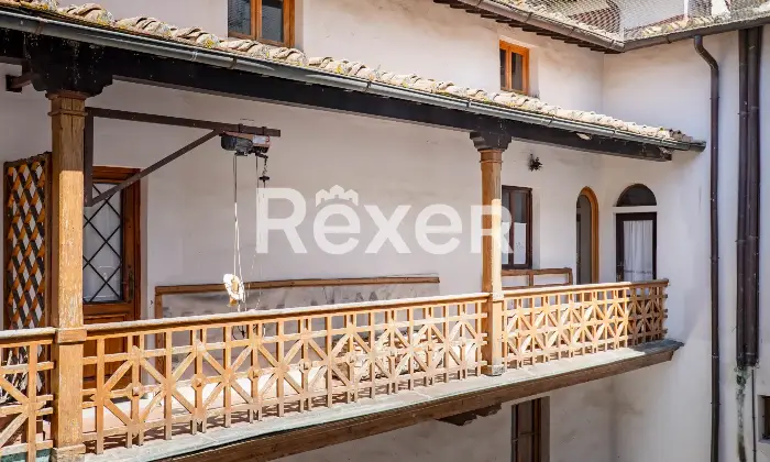 Rexer-Bagno-a-Ripoli-Appartamento-in-villa-depoca-di-lusso-panoramico-sulle-colline-Altro