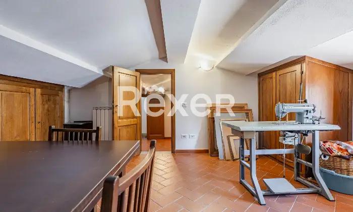 Rexer-Bagno-a-Ripoli-Appartamento-in-villa-depoca-di-lusso-panoramico-sulle-colline-Altro
