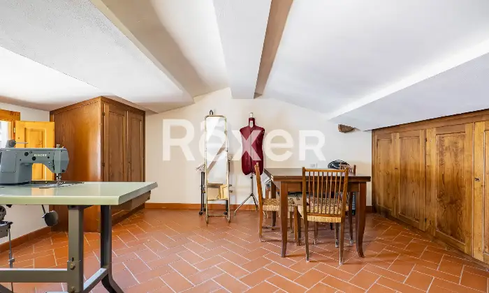Rexer-Bagno-a-Ripoli-Appartamento-in-villa-depoca-di-lusso-panoramico-sulle-colline-Altro