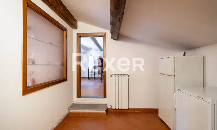 Rexer-Bagno-a-Ripoli-Appartamento-in-villa-depoca-di-lusso-panoramico-sulle-colline-Altro