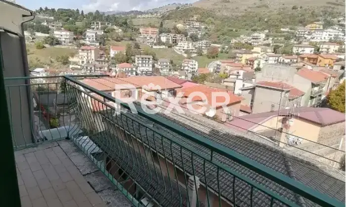 Rexer-Acuto-Appartamento-su-due-piani-in-vendita-in-Piazza-Regina-Margherita-ad-Acuto-Altro