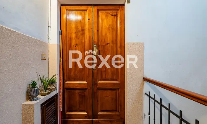 Rexer-Firenze-Ampio-bilocale-con-balcone-ultimo-piano-sottotetto-praticabile-Altro