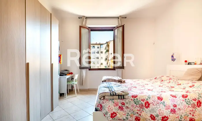 Rexer-Firenze-Ampio-bilocale-con-balcone-ultimo-piano-sottotetto-praticabile-Altro