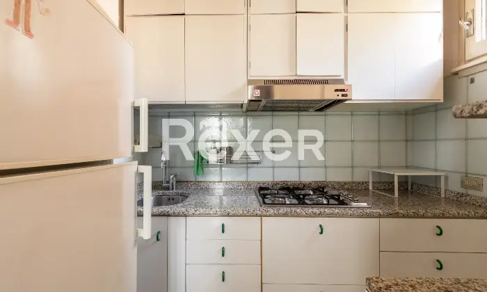 Rexer-Milano-Comasina-Ampio-trilocale-con-balcone-Altro