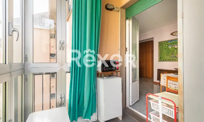 Rexer-Milano-Comasina-Ampio-trilocale-con-balcone-Altro