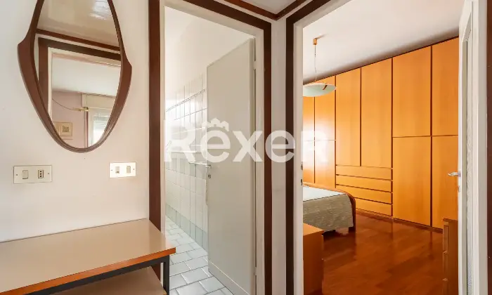 Rexer-Milano-Comasina-Ampio-trilocale-con-balcone-Altro