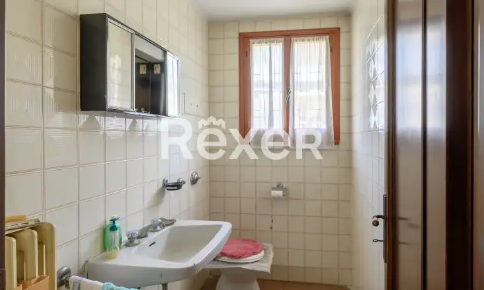 Rexer-Abano-Terme-Villa-unifamiliare-con-giardino-Altro