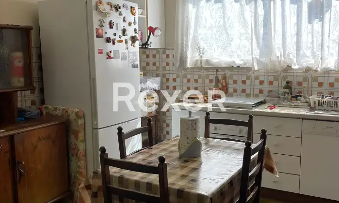 Rexer-Pesaro-Appartamento-luminoso-con-garage-vicino-al-centro-Altro