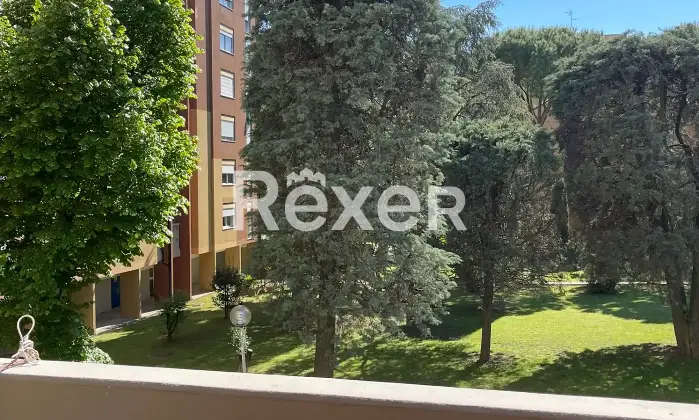 Rexer-Pesaro-Appartamento-luminoso-con-garage-vicino-al-centro-Altro