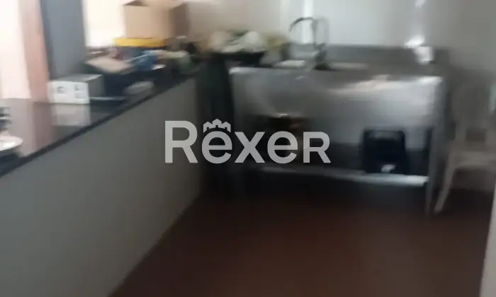 Rexer-Vignanello-Locale-commerciale-in-vendita-in-SP-a-Fabrica-di-Roma-Altro
