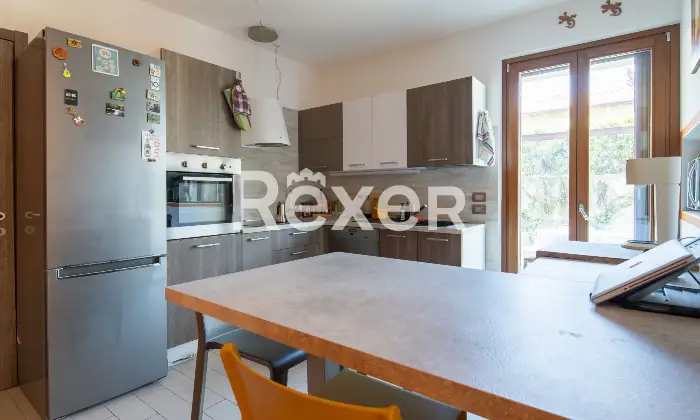 Rexer-Grezzana-Villetta-a-schiera-dangolo-Altro