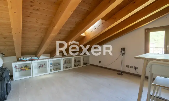 Rexer-Grezzana-Villetta-a-schiera-dangolo-Altro