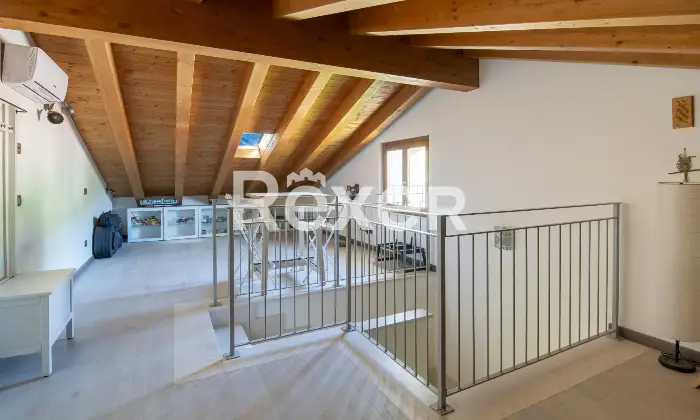 Rexer-Grezzana-Villetta-a-schiera-dangolo-Altro