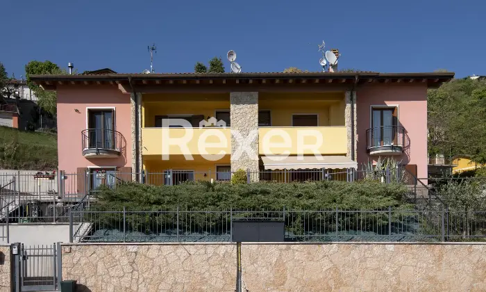 Rexer-Grezzana-Villetta-a-schiera-dangolo-Altro