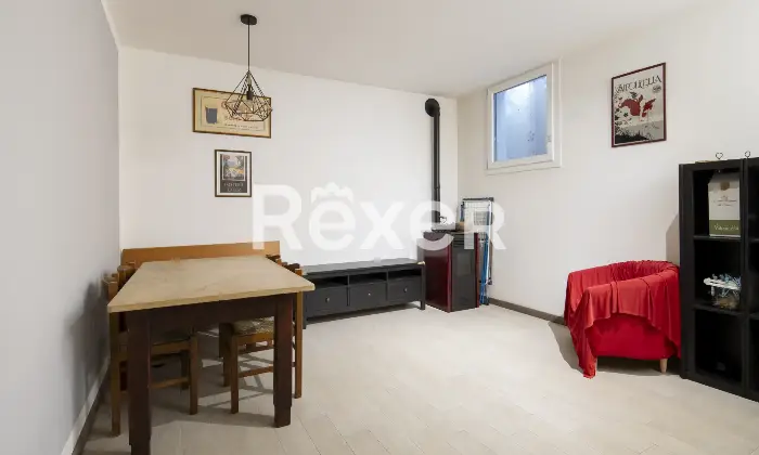 Rexer-Grezzana-Villetta-a-schiera-dangolo-Altro