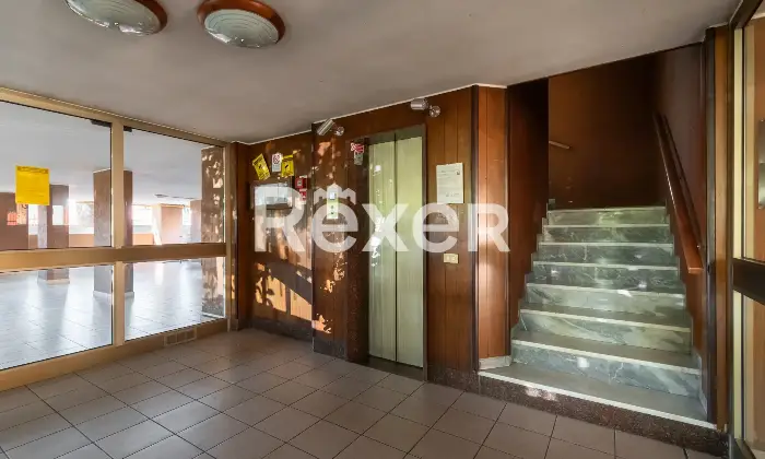 Rexer-Milano-Tre-locali-lastrico-solare-e-cantina-Altro