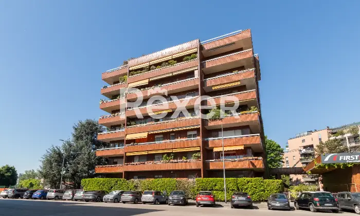Rexer-Milano-Tre-locali-lastrico-solare-e-cantina-Altro