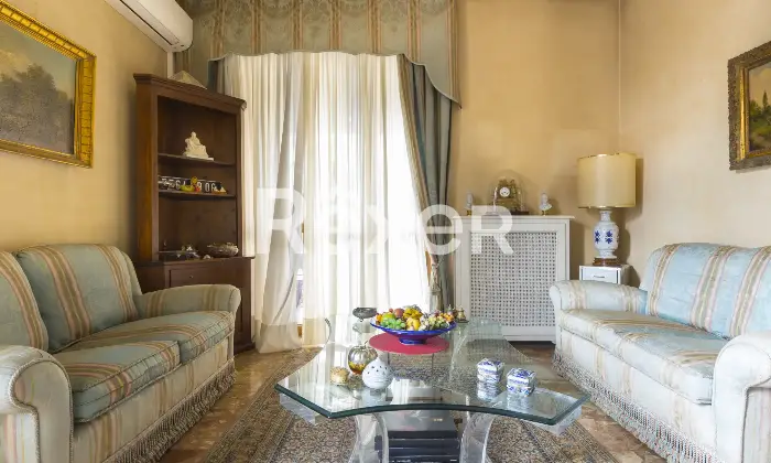 Rexer-Torino-Quadrilocale-con-terrazzo-Altro