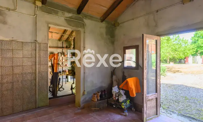Rexer-Venezia-Villa-tra-Terra-e-Laguna-Altro