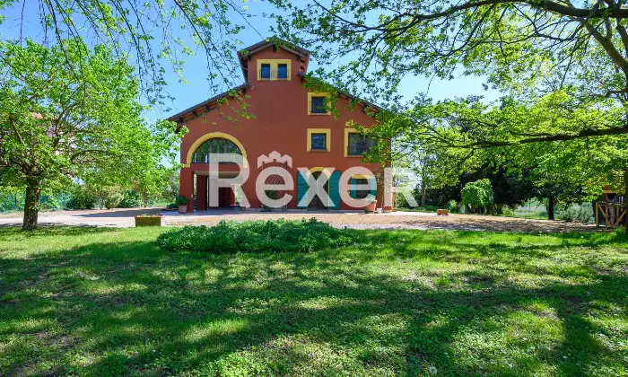 Rexer-Venezia-Villa-tra-Terra-e-Laguna-Altro