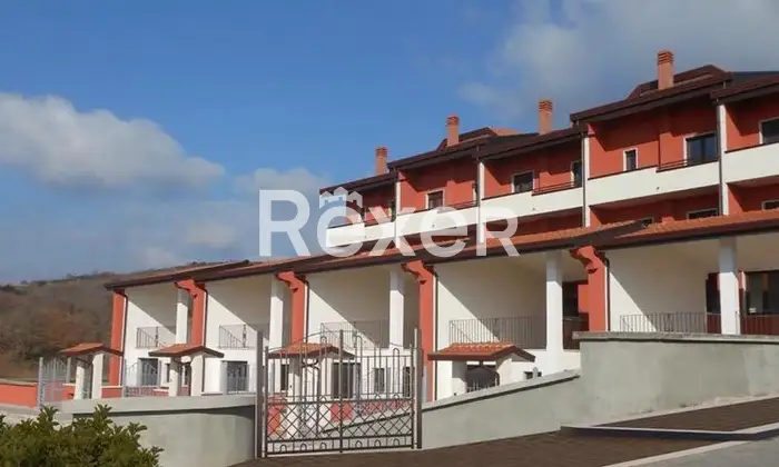 Rexer-Guardia-Sanframondi-Vendesi-villette-a-schiera-Via-SantAntuono-Guardia-Sanframondi-BN-Altro