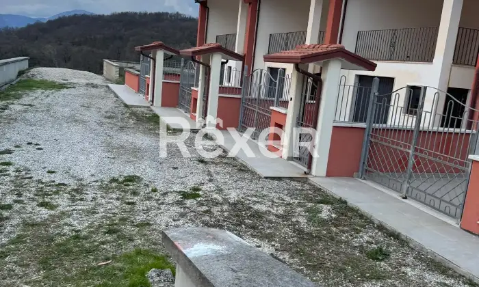 Rexer-Guardia-Sanframondi-Vendesi-villette-a-schiera-Via-SantAntuono-Guardia-Sanframondi-BN-Altro