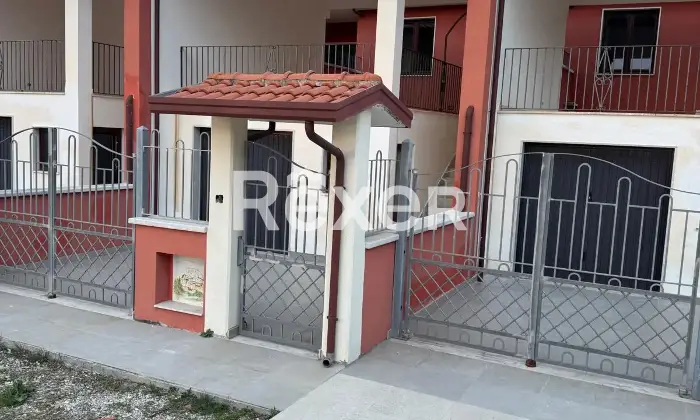 Rexer-Guardia-Sanframondi-Vendesi-villette-a-schiera-Via-SantAntuono-Guardia-Sanframondi-BN-Altro