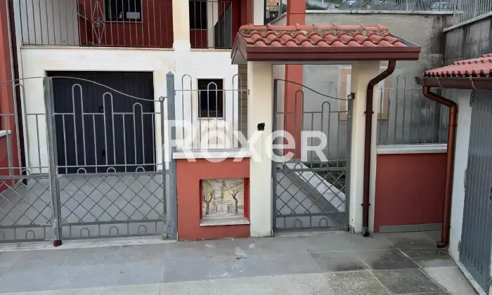 Rexer-Guardia-Sanframondi-Vendesi-villette-a-schiera-Via-SantAntuono-Guardia-Sanframondi-BN-Altro