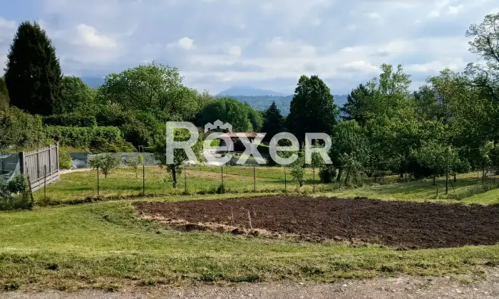 Rexer-Galliate-Lombardo-Terreno-edificabile-in-vendita-in-Via-della-Novaglia-a-Galliate-Lombardo-Altro