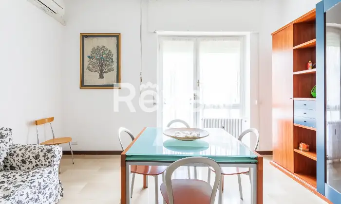 Rexer-Milano-Quadrilocale-con-doppi-servizi-Soggiorno