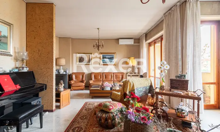 Rexer-Milano-Eleganza-luce-e-ampiezza-in-un-contesto-residenziale-esclusivo-Altro