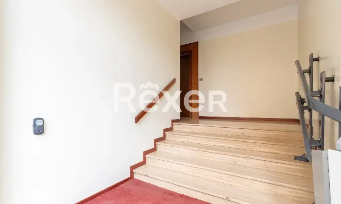 Rexer-Milano-Eleganza-luce-e-ampiezza-in-un-contesto-residenziale-esclusivo-Altro