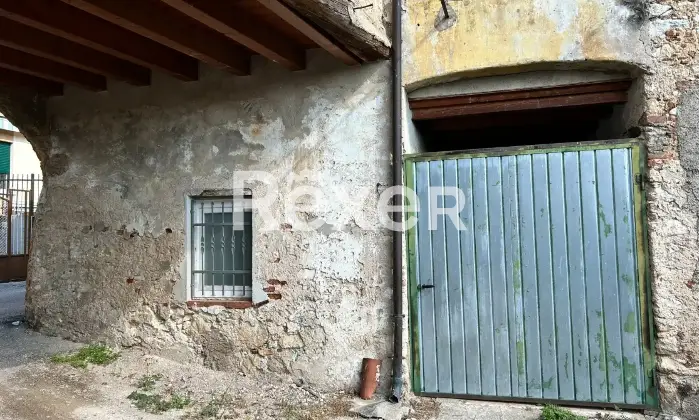 Rexer-Caltrano-Casa-singola-con-giardino-e-locali-accessori-Altro