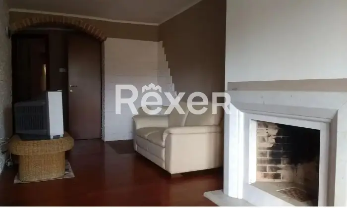 Rexer-Sarzana-Villetta-a-schiera-ristrutturata-a-metri-dal-mare-con-posto-auto-Altro