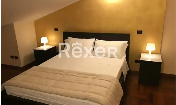 Rexer-San-Giorgio-di-Piano-Elegante-appartamento-su-due-livelli-con-terrazzo-e-garage-in-contesto-riservato-a-San-Giorgio-di-Piano-Altro