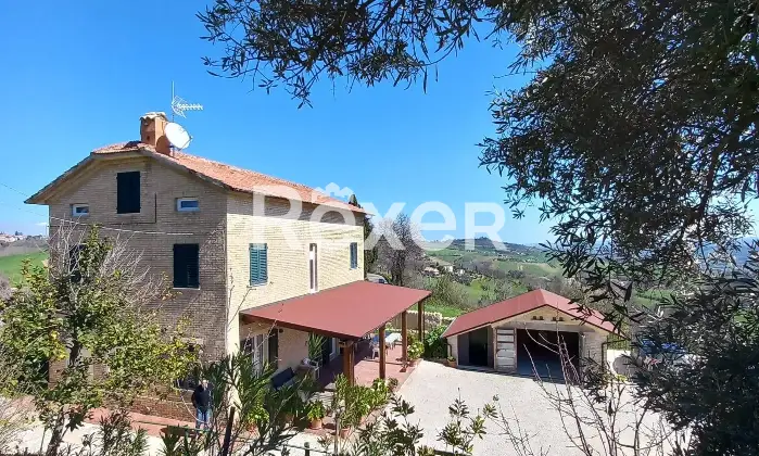 Rexer-Falerone-Casa-indipendente-ristrutturata-con-vista-panoramica-Altro