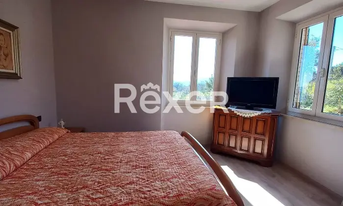 Rexer-Falerone-Casa-indipendente-ristrutturata-con-vista-panoramica-Altro