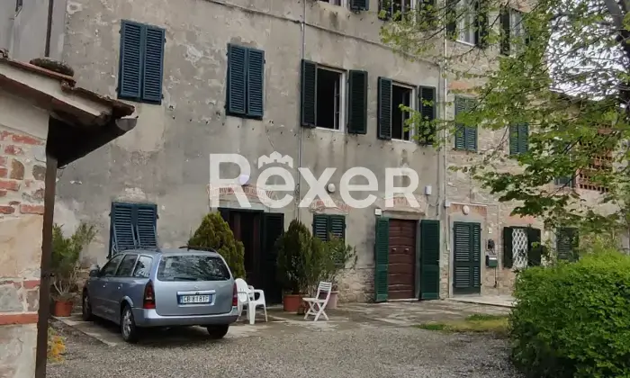 Rexer-Capannori-Vendesi-propriet-con-due-unit-indipendenti-e-ampio-terreno-Via-dei-Boschi-Capannori-LU-Altro