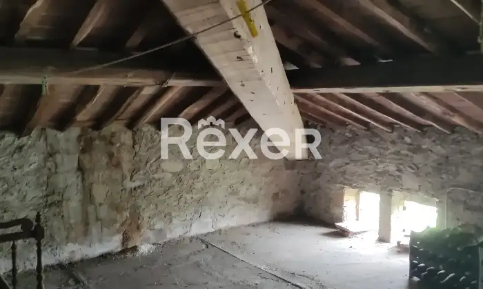 Rexer-Capannori-Vendesi-propriet-con-due-unit-indipendenti-e-ampio-terreno-Via-dei-Boschi-Capannori-LU-Altro