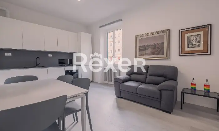 Rexer-Roma-Luminoso-quadrilocale-ristrutturato-e-arredato-Altro