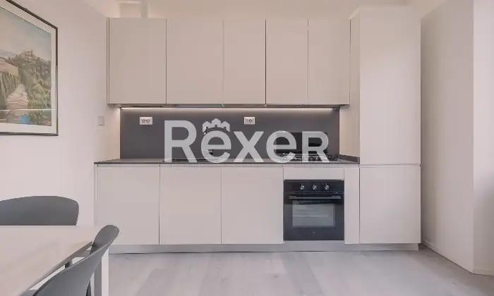 Rexer-Roma-Luminoso-quadrilocale-ristrutturato-e-arredato-Altro